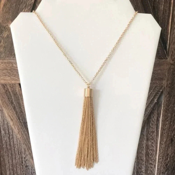 Nice Big Heavy gold Tassel Statement Necklace NWT - Picture 1 of 4